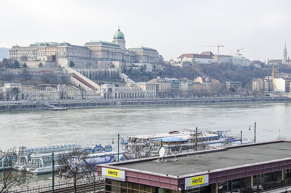 Danube Pest-Side Apartment บูดาเปสต์ ภายนอก รูปภาพ